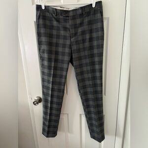 Mens gray plaid pants. 36R inseam 30